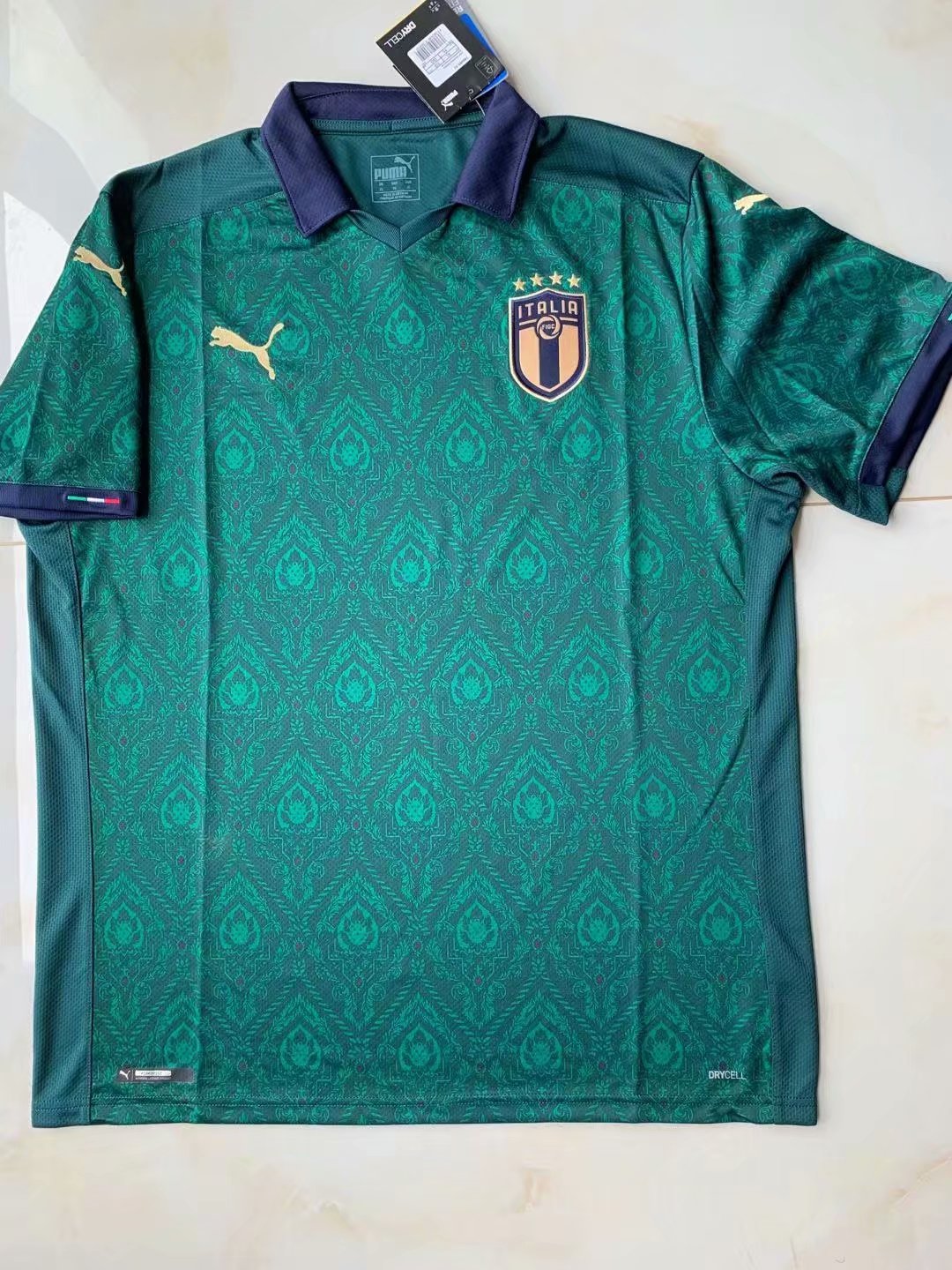 No stock Italy Third away 2020