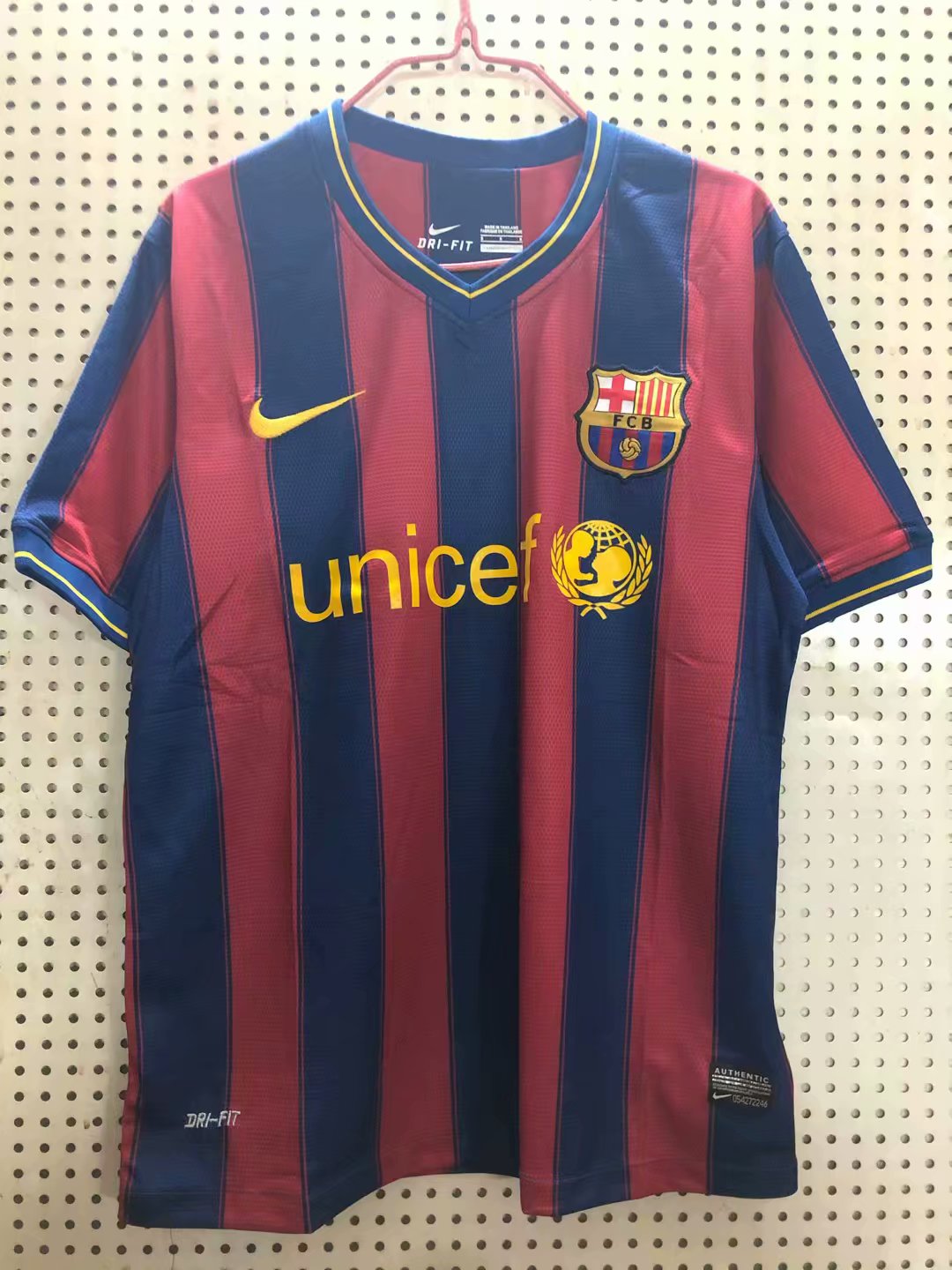 2009-2010 Barcelona home Retro.