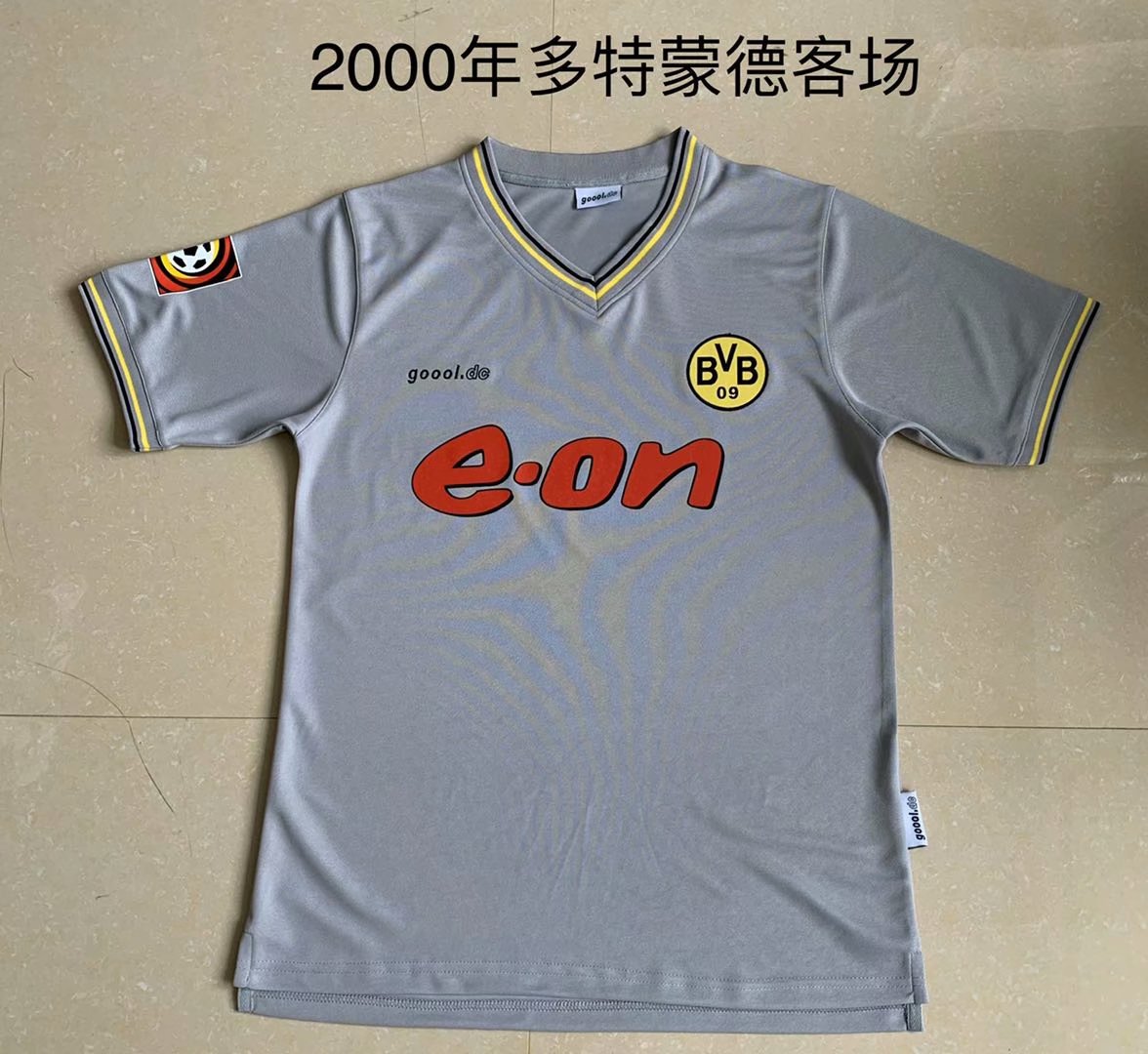 2000 Dortmund away Retro.