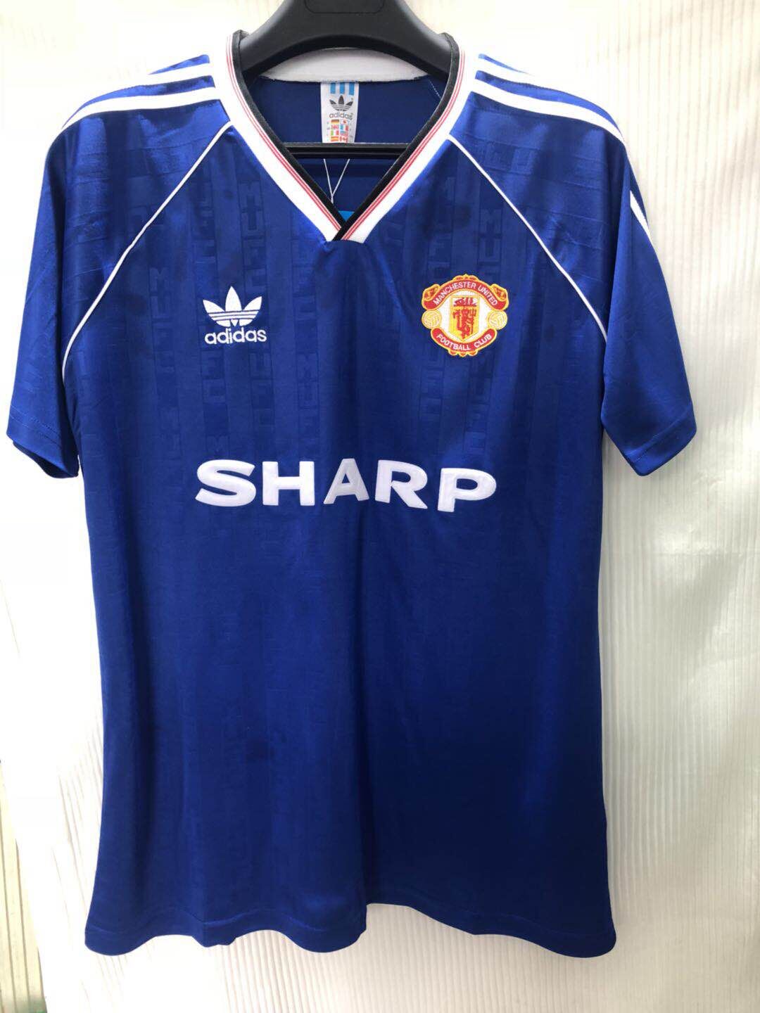 1988  Manchester United  3rd away Retro