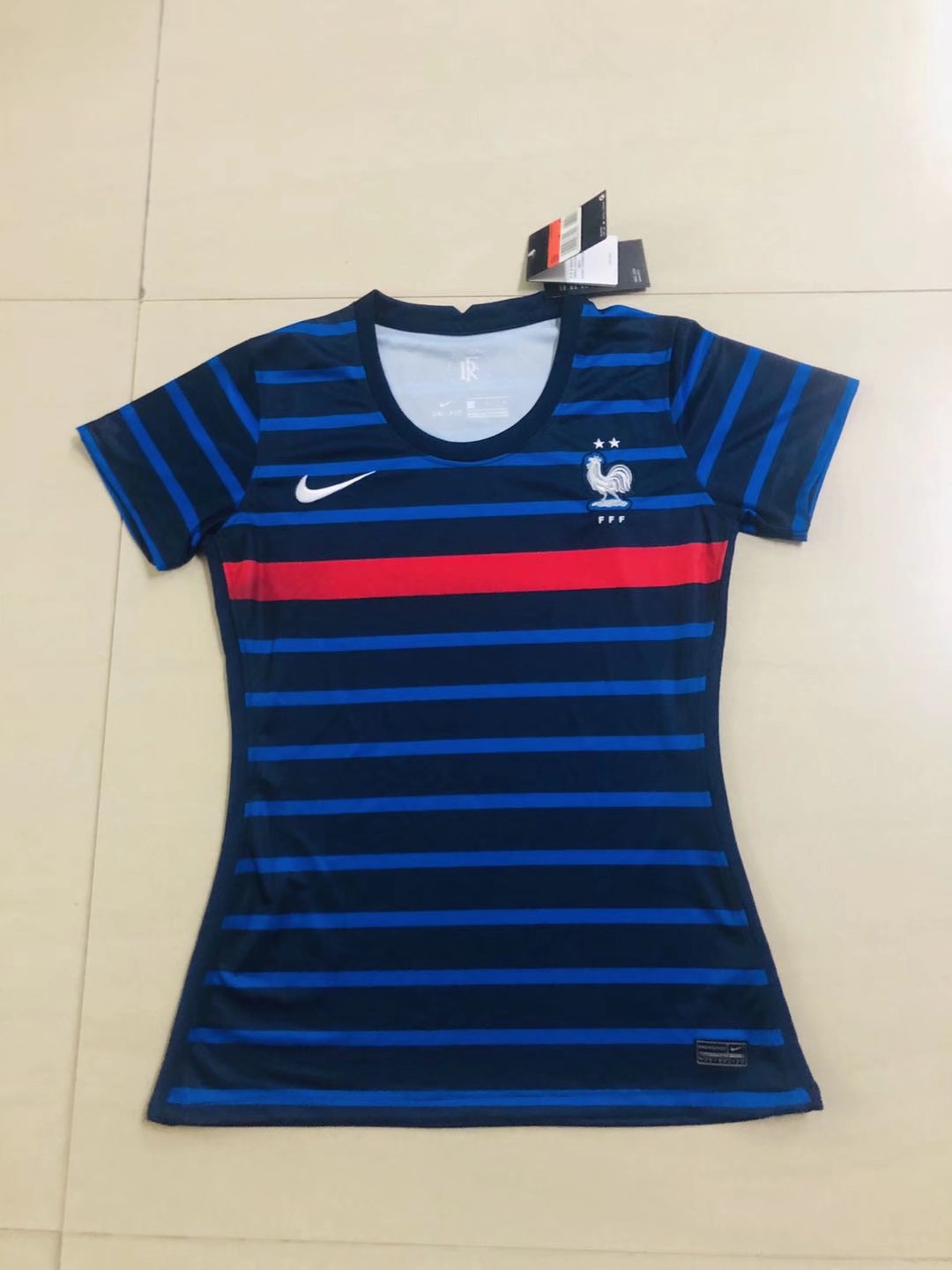 2021 France  home woman