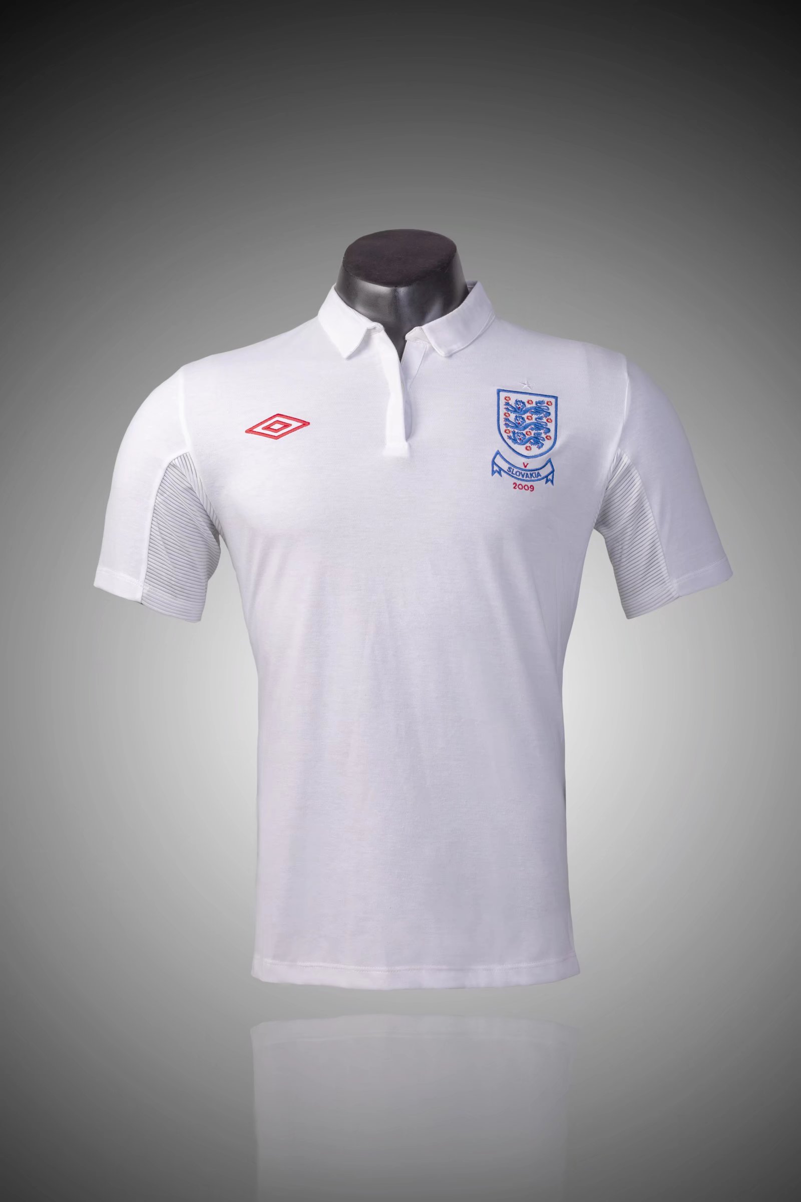 2010 England home Retro