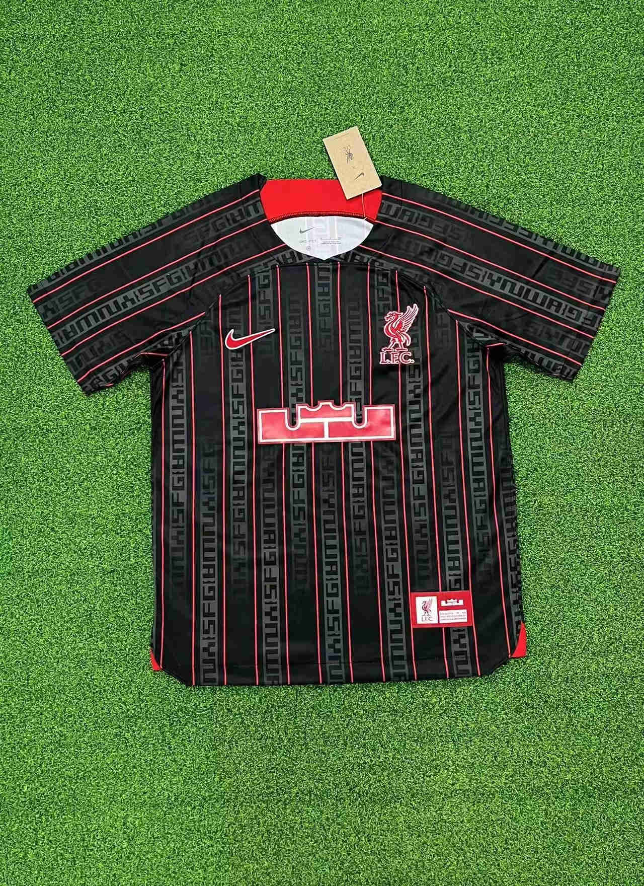 2022-2023 Liverpool home shirts