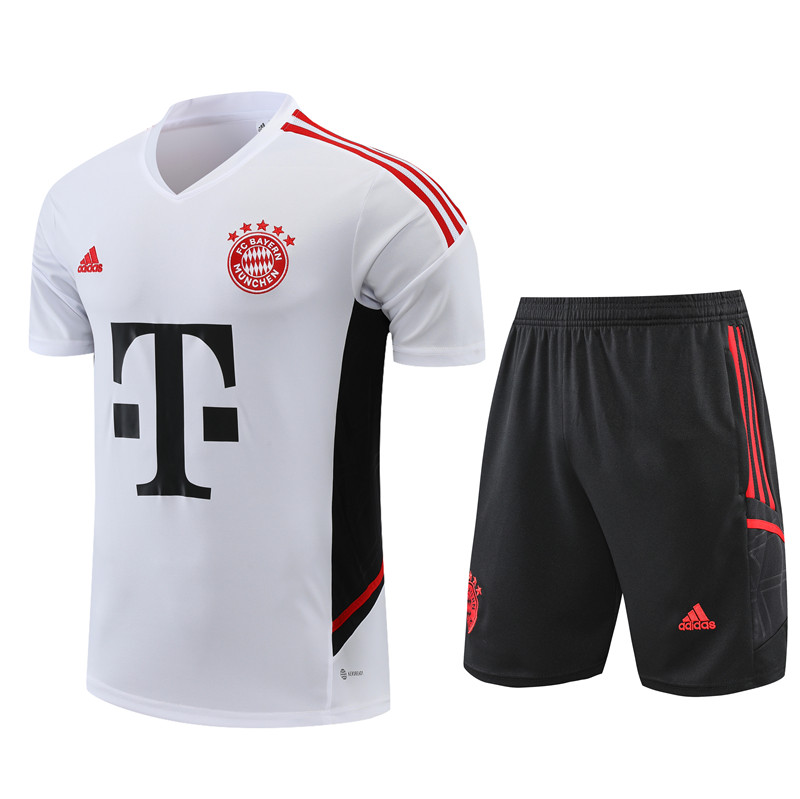 22-23 BAYERN Training clothes   adult  kit  With pockets