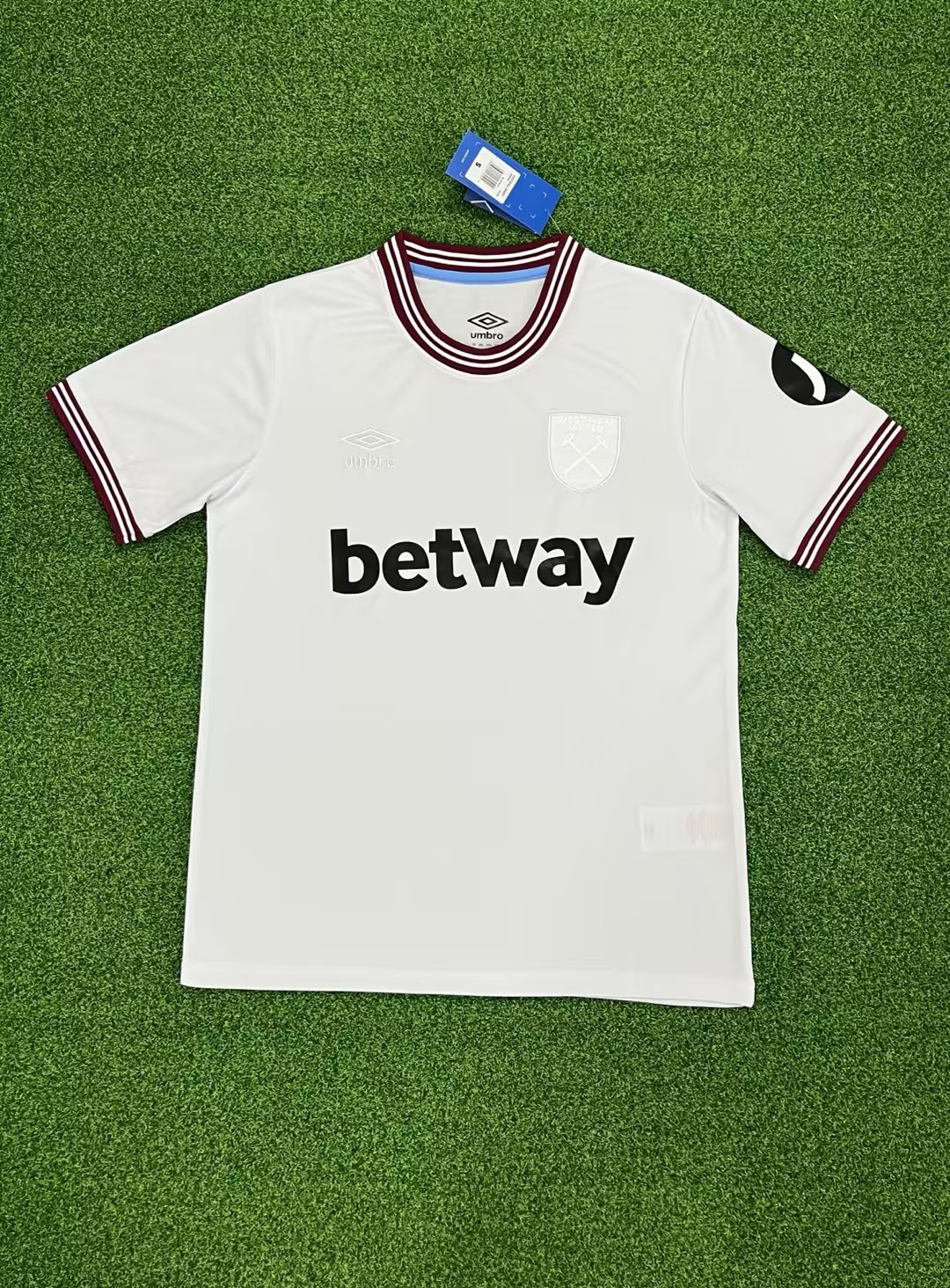 2023/2024 West Ham United F.C. away