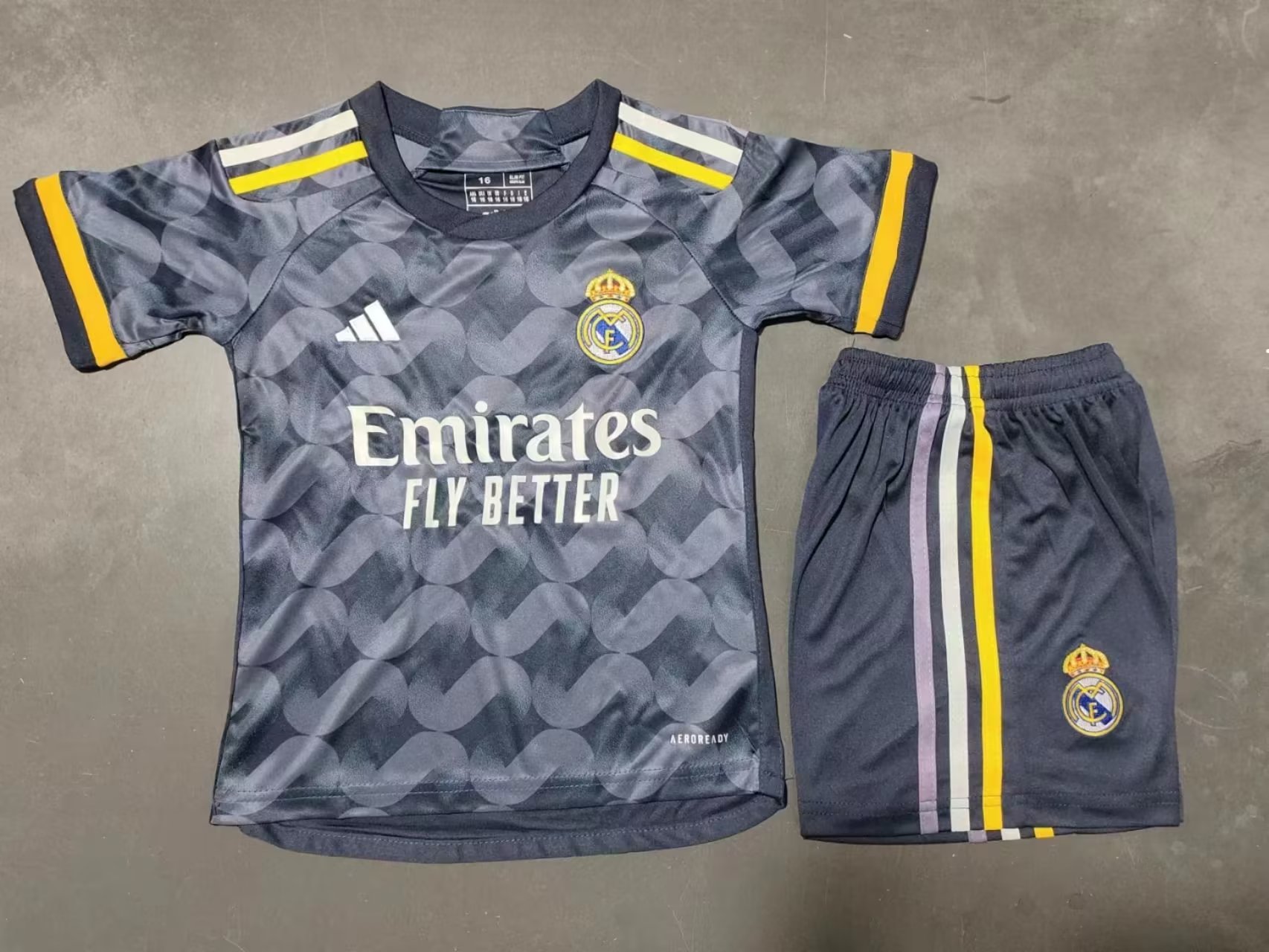 2023-2024 Real Madrid away kids kit
