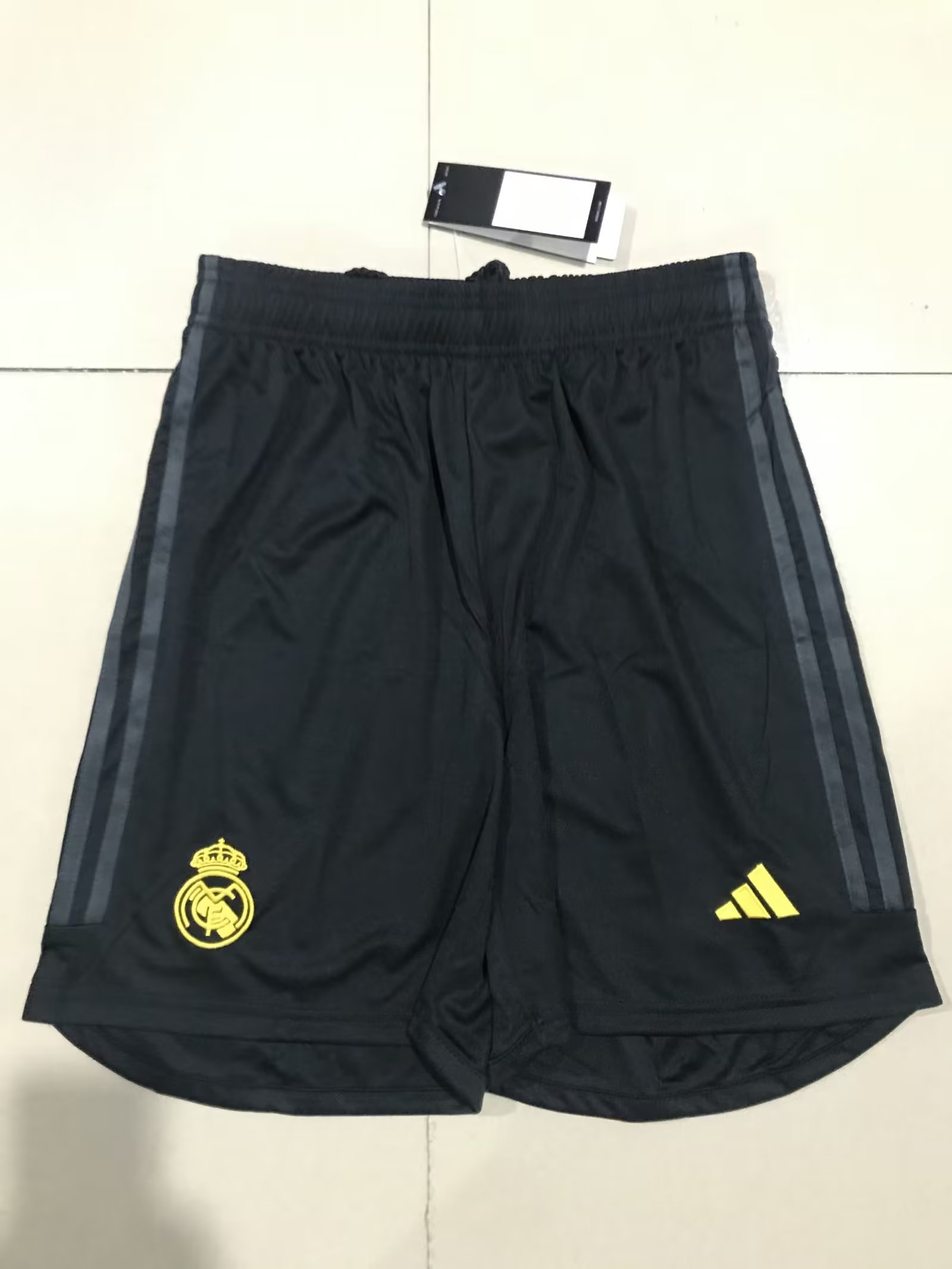 2023/2024 REAL MADRID 3rd away shorts