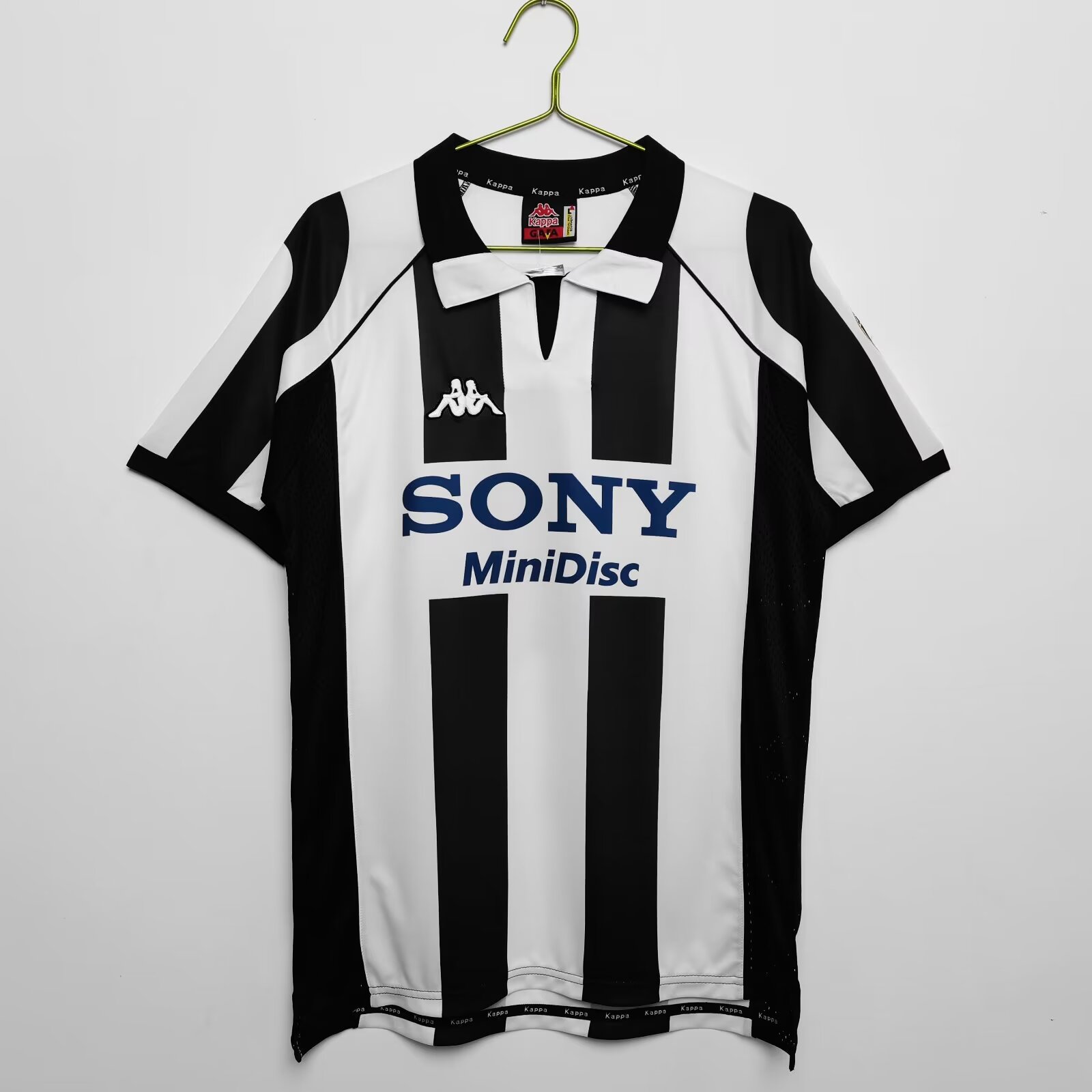 1997/98  Juventus Retro jersey