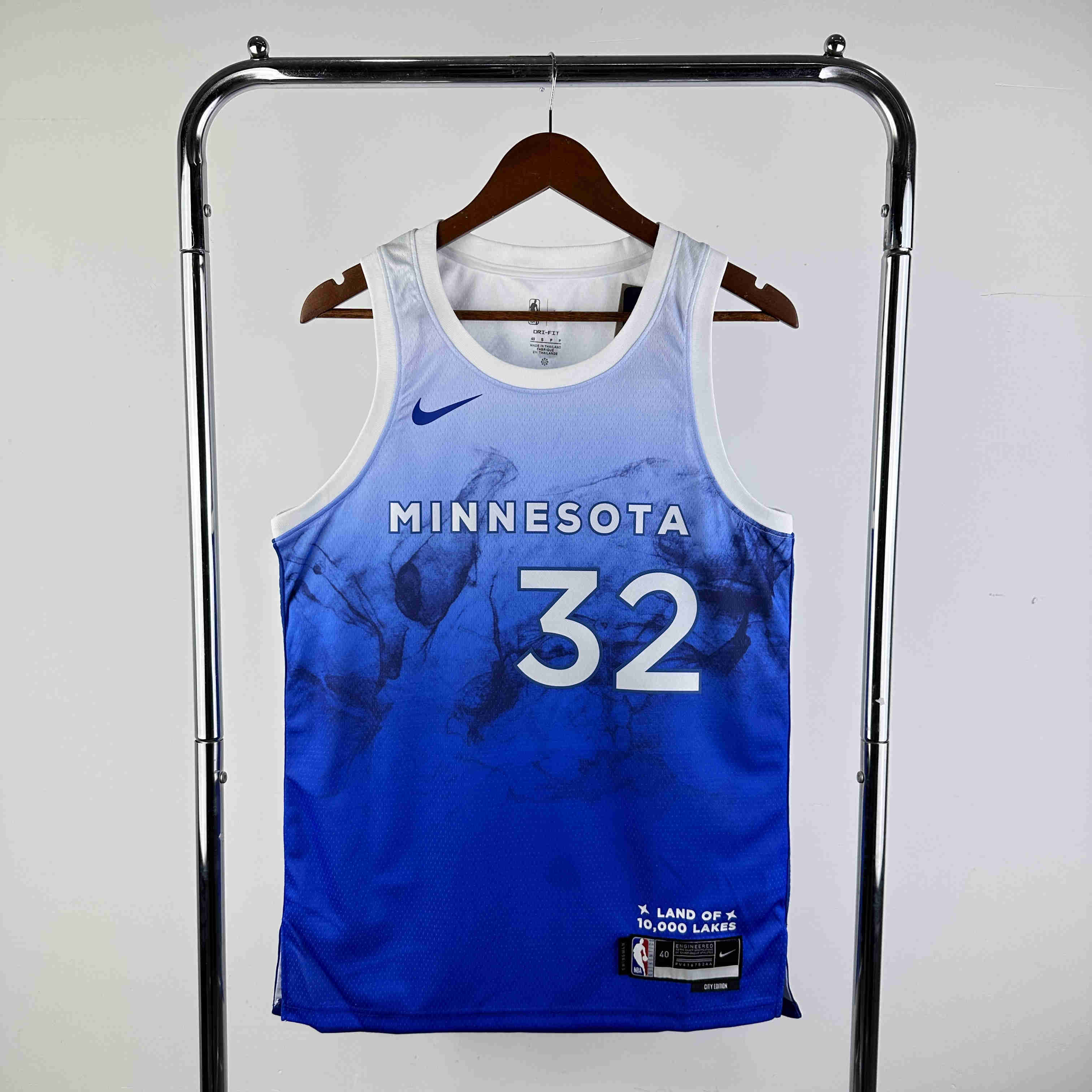 Minnesota Timberwolves   NBA Jersey Towns 32