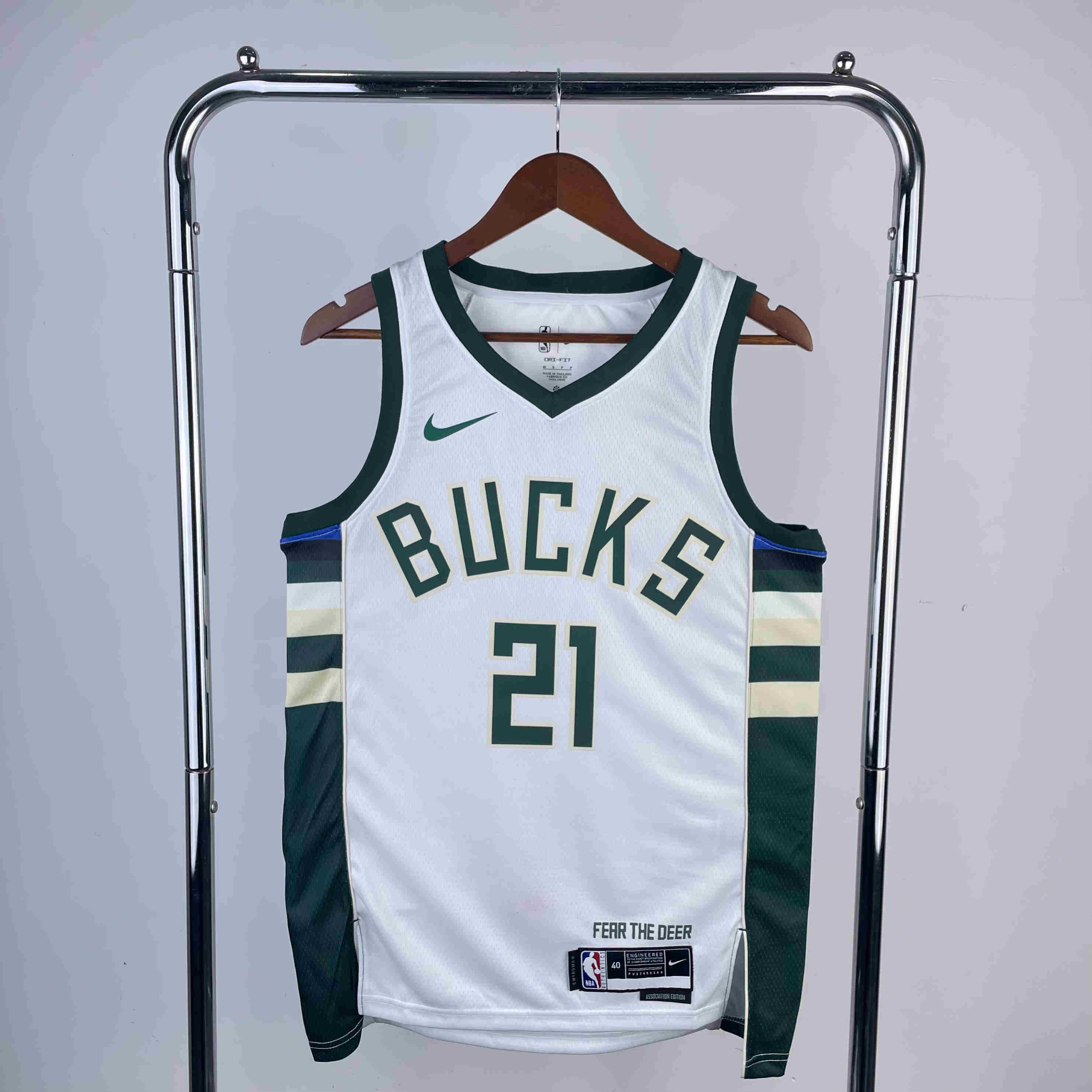 Milwaukee Bucks NBA Jersey  Holiday 21 Rice white