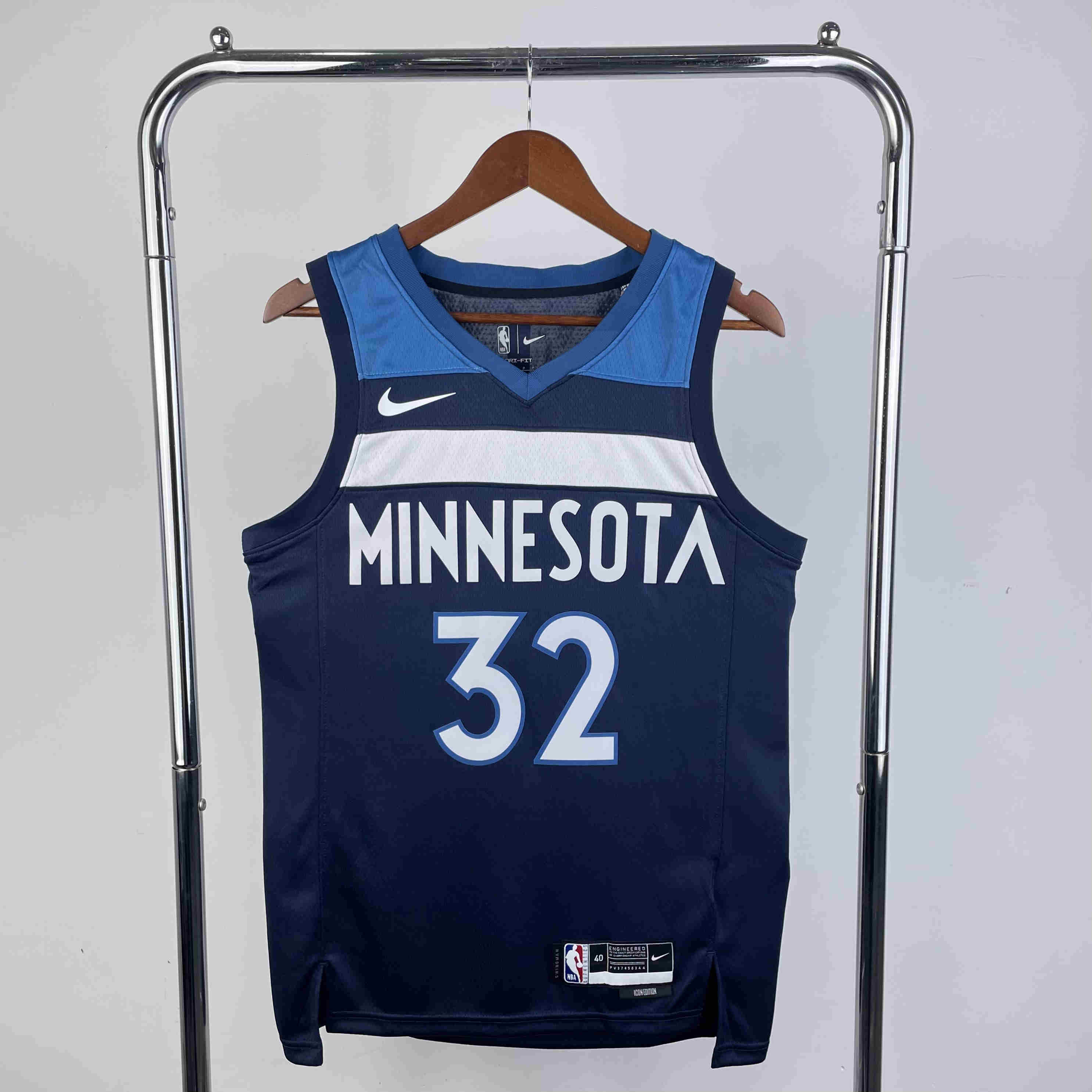 Minnesota Timberwolves NBA Jersey towns 32