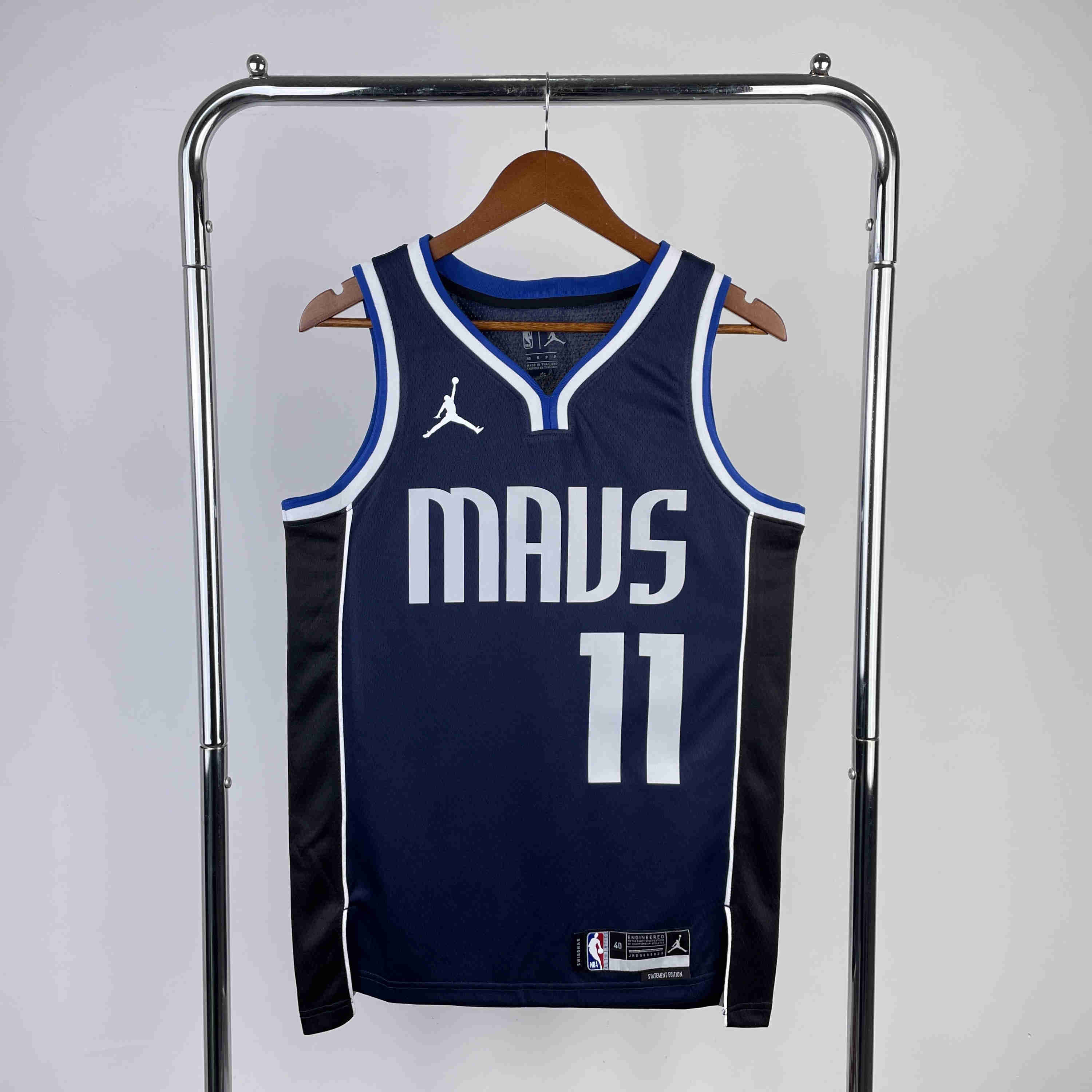 Dallas Mavericks  NBA Jersey Irving 11