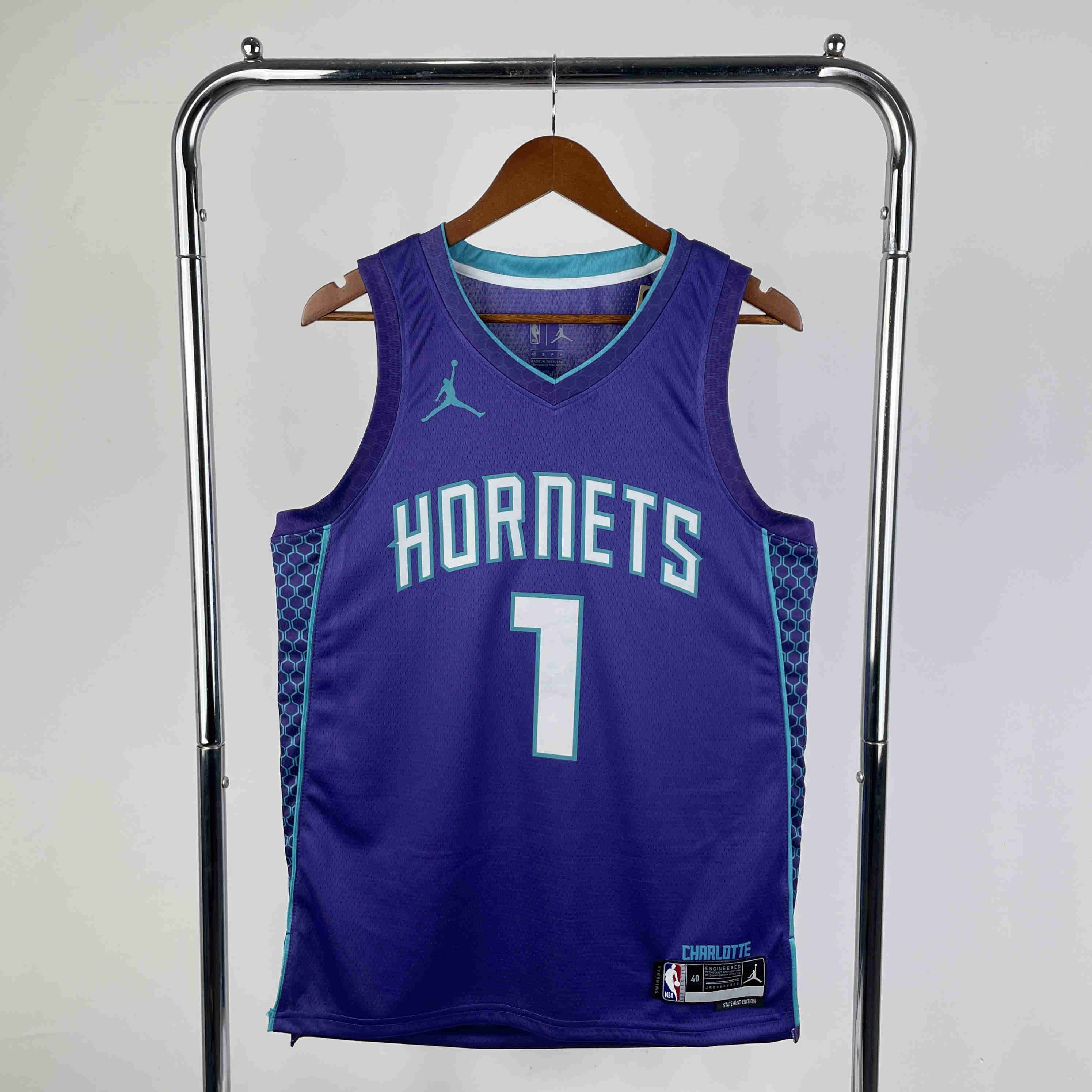 Charlotte Hornets NBA Jersey Ball 1