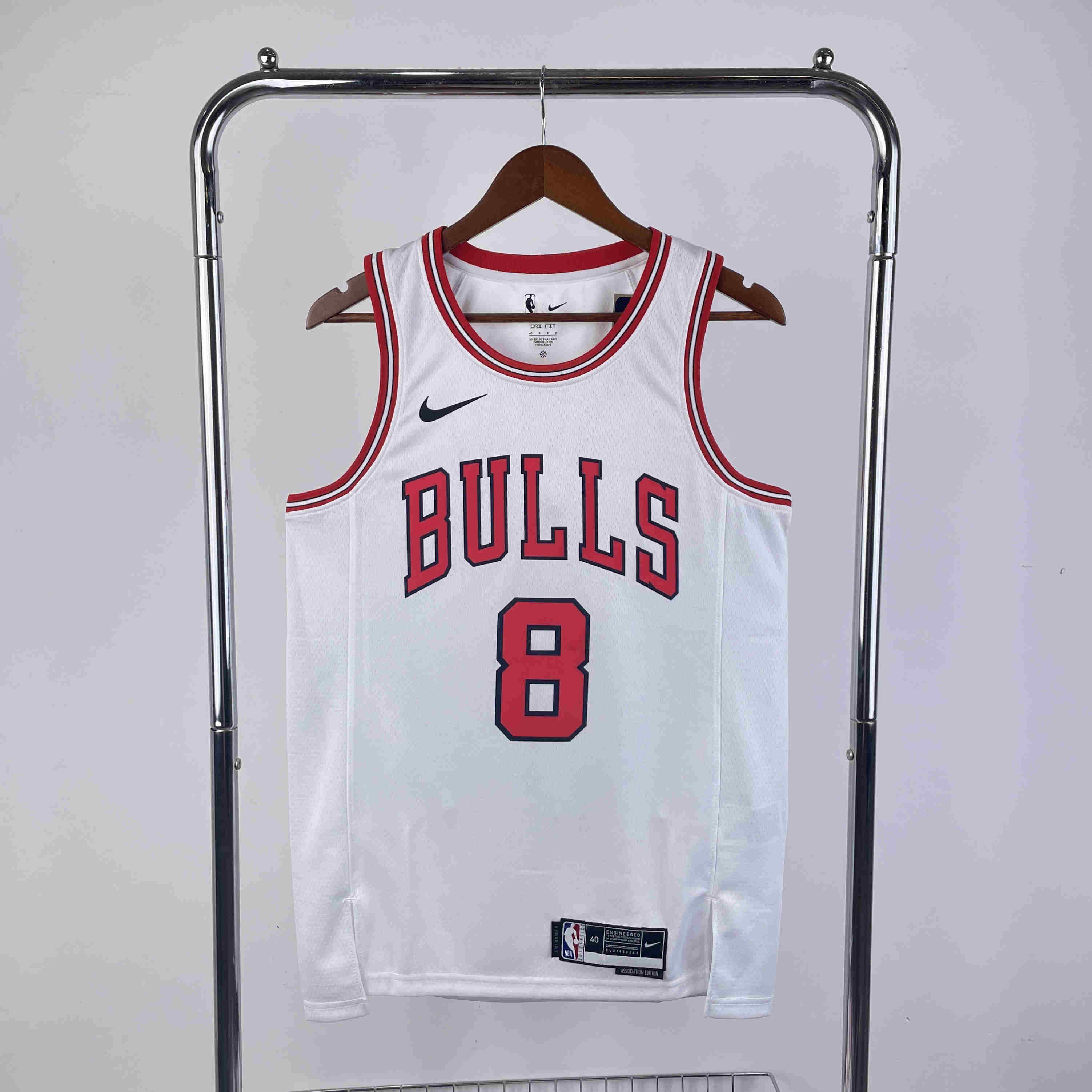 Chicago Bulls  NBA Jersey LaVine 8