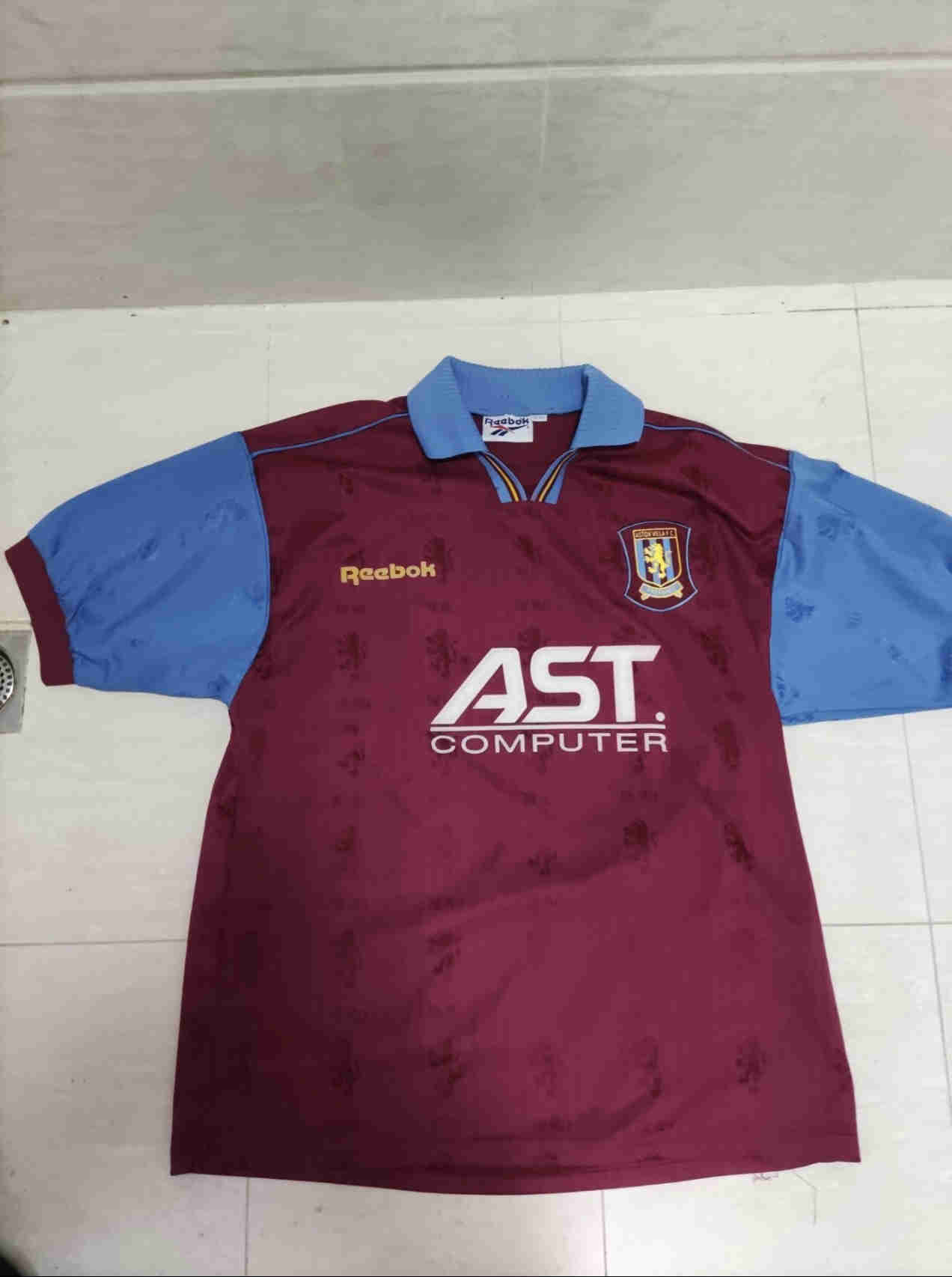 1995-1996 Aston Vera Retro jersey