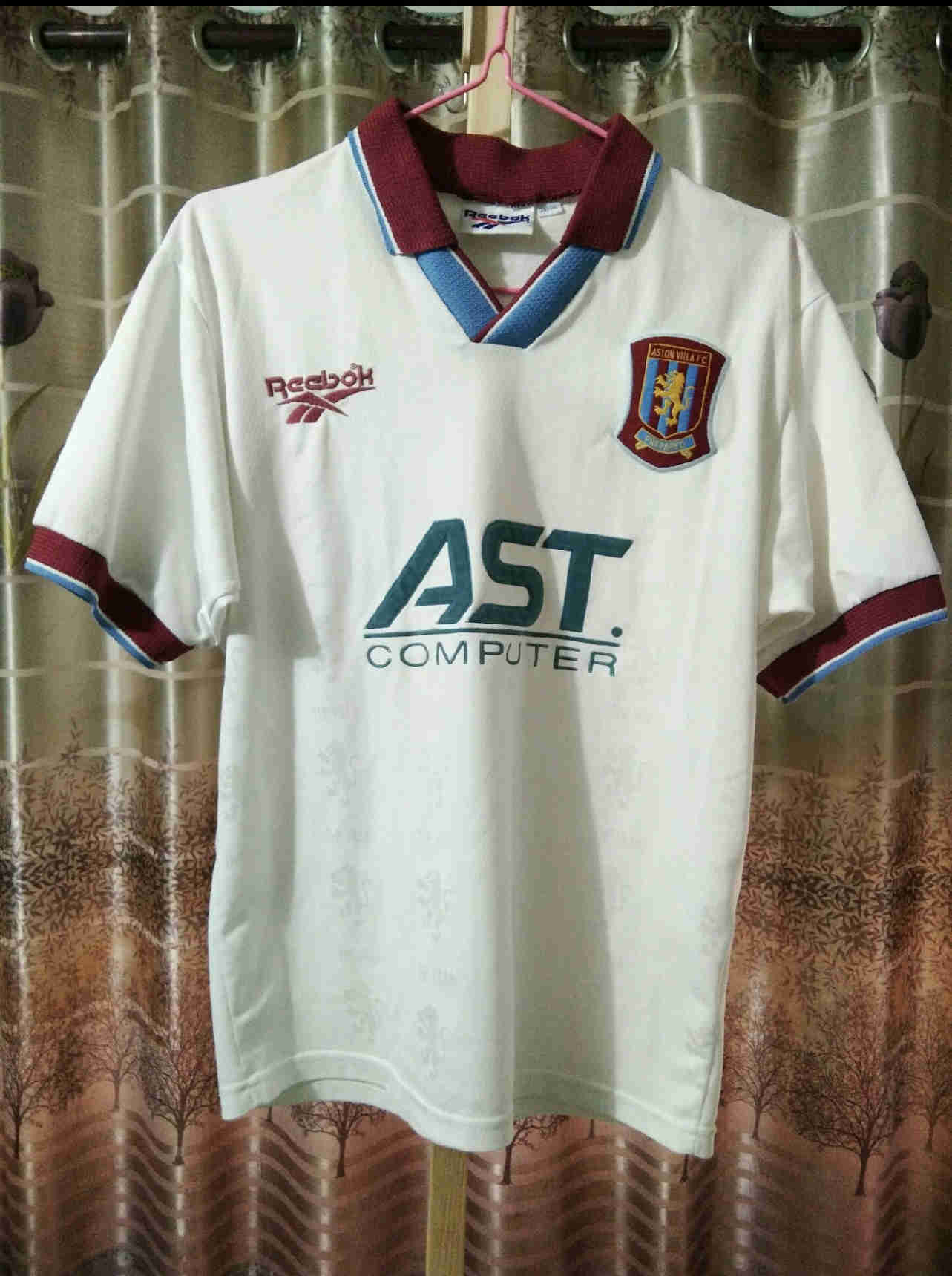 1995-1996 Aston Vera Retro jersey