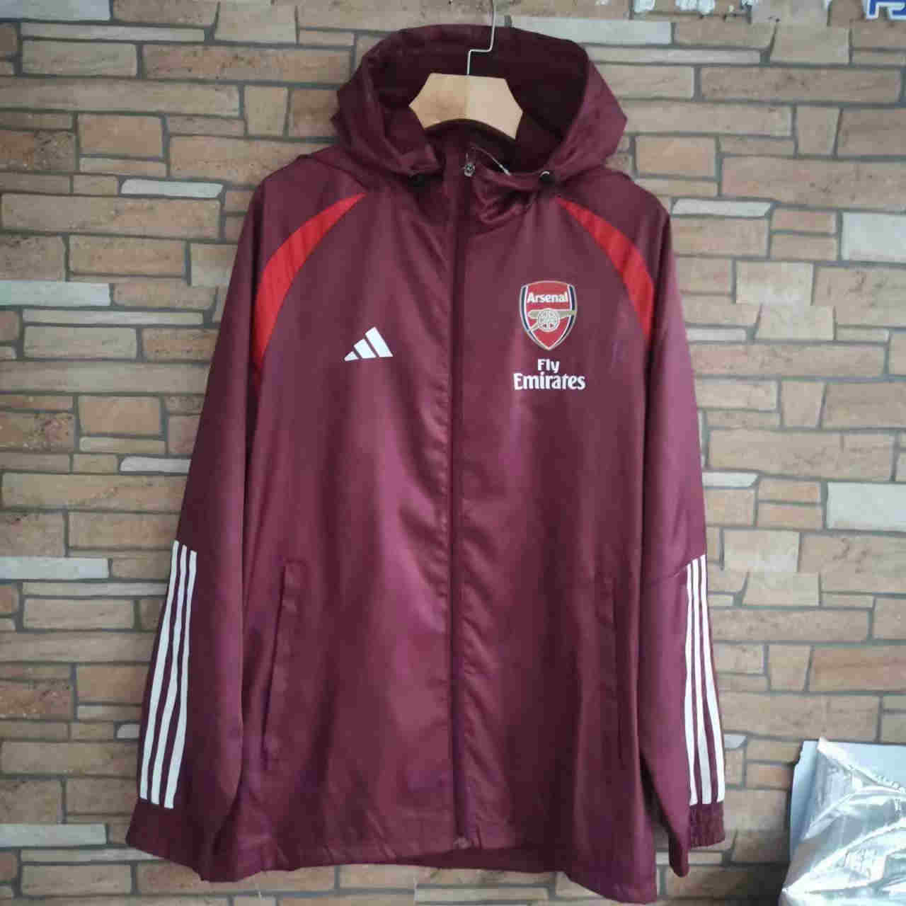  Arsenal windbreak