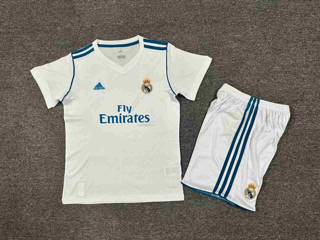 2017-2018  Real Madrid  kids kit