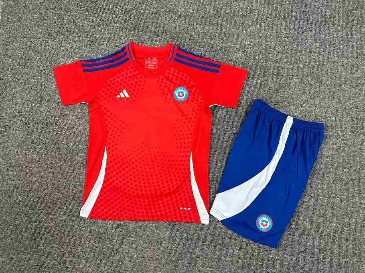 2024-2025 Chile home  kids kit 