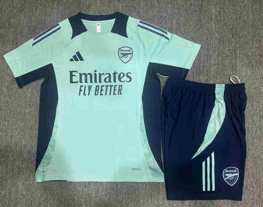 2023-2024 Arsenal  Training clothes   adult  kit