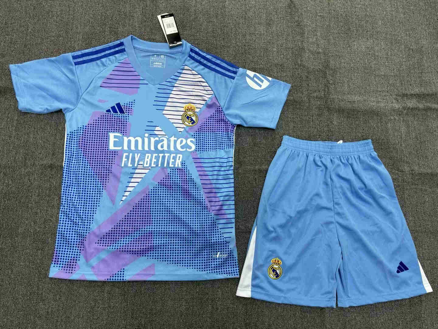 2024-20254  Real Madrid   kids kit