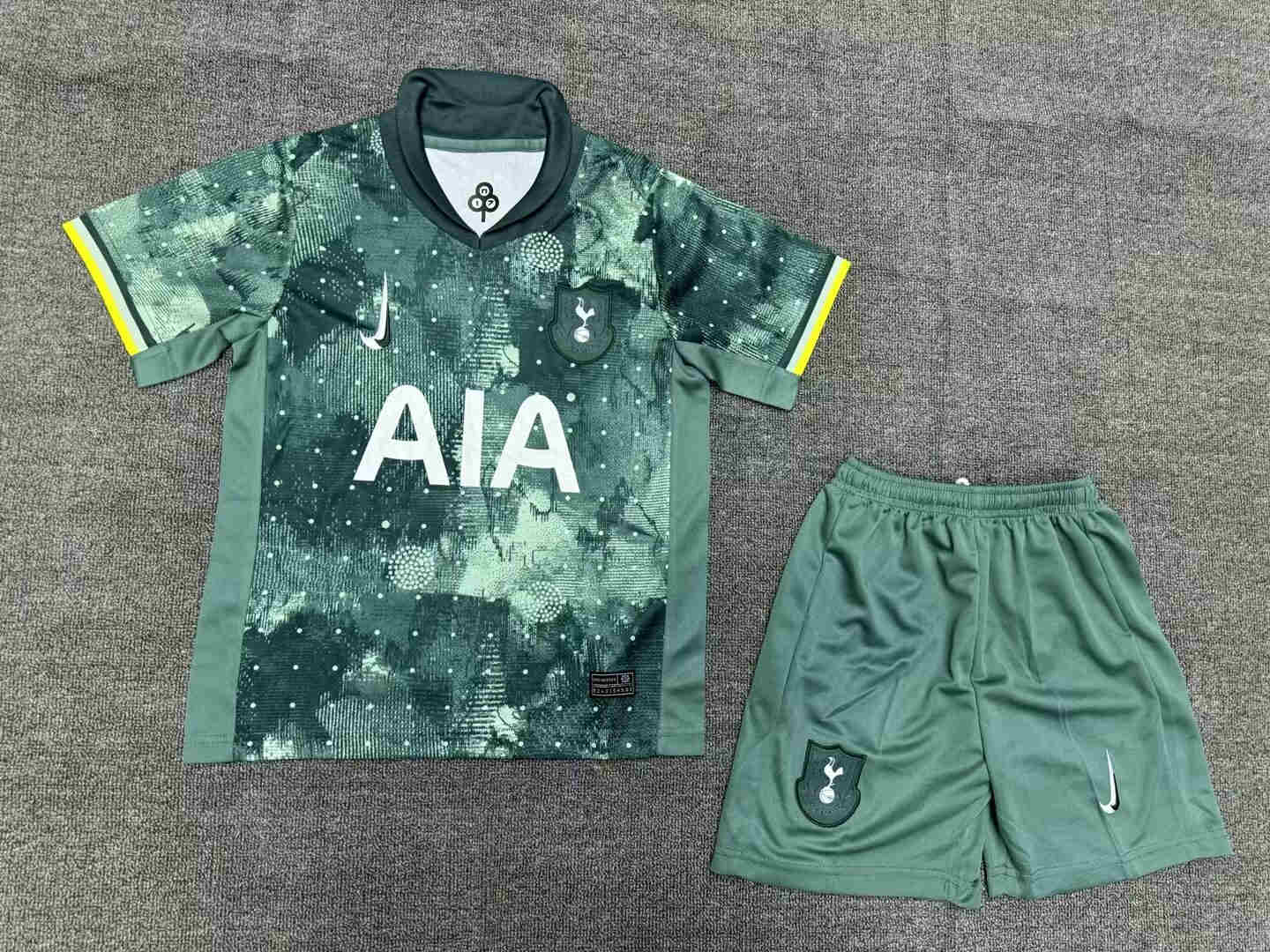 2023/2024 Tottenham Hotspur  Kids KIT