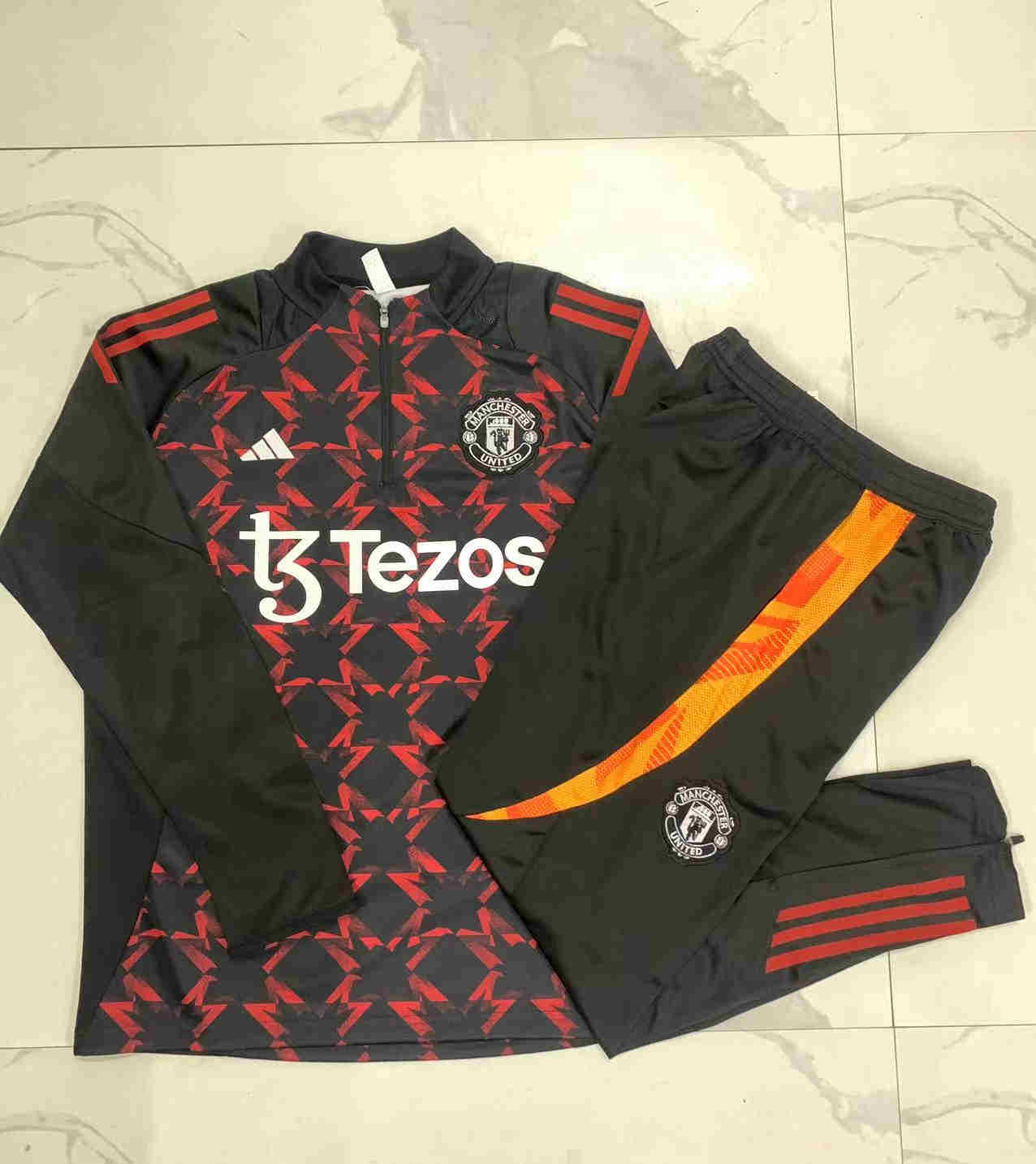 2024-2025 Manchester United  KIDS   Long Sleeve Half Pull Training Suit Set 815