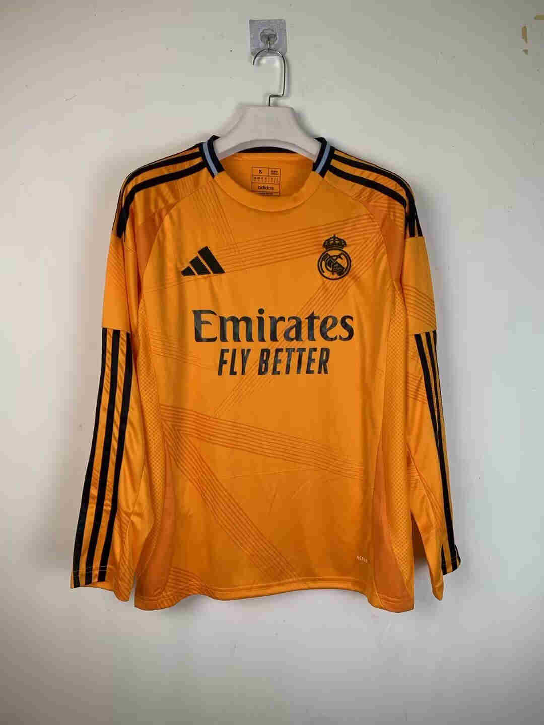 2024/2025 REAL MADRID away  Long sleeves