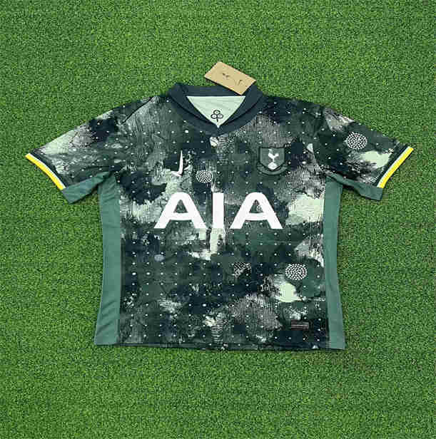 2024/2025 Tottenham Hotspur away 2rd