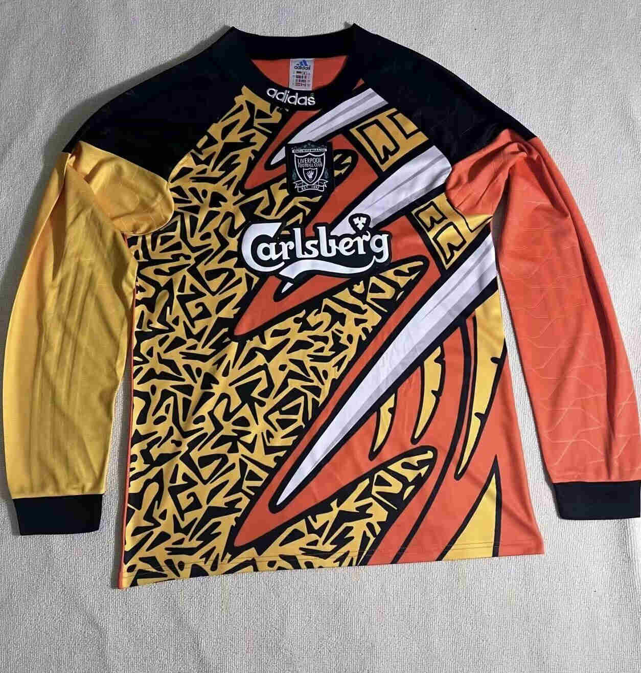 1995-1996  Liverpool F.C.  Long sleeves goalkeeper  retro