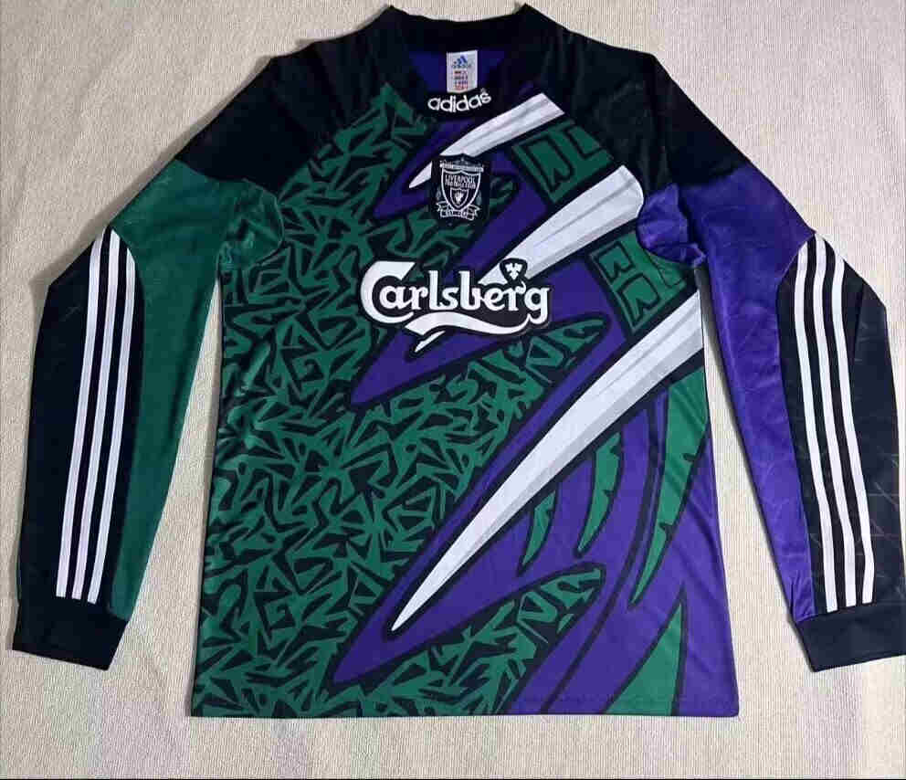 1995-1996  Liverpool F.C.  Long sleeves goalkeeper  retro