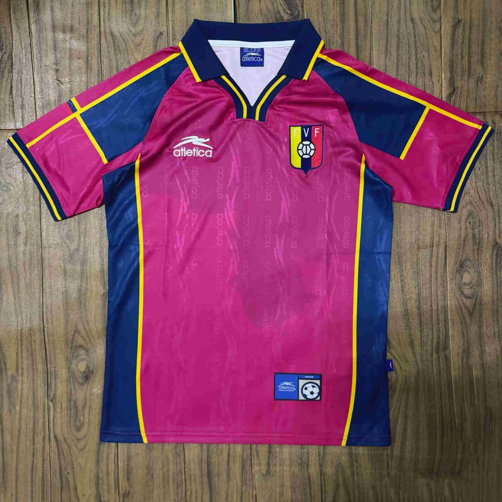 2000  Venezuela  home   Retro