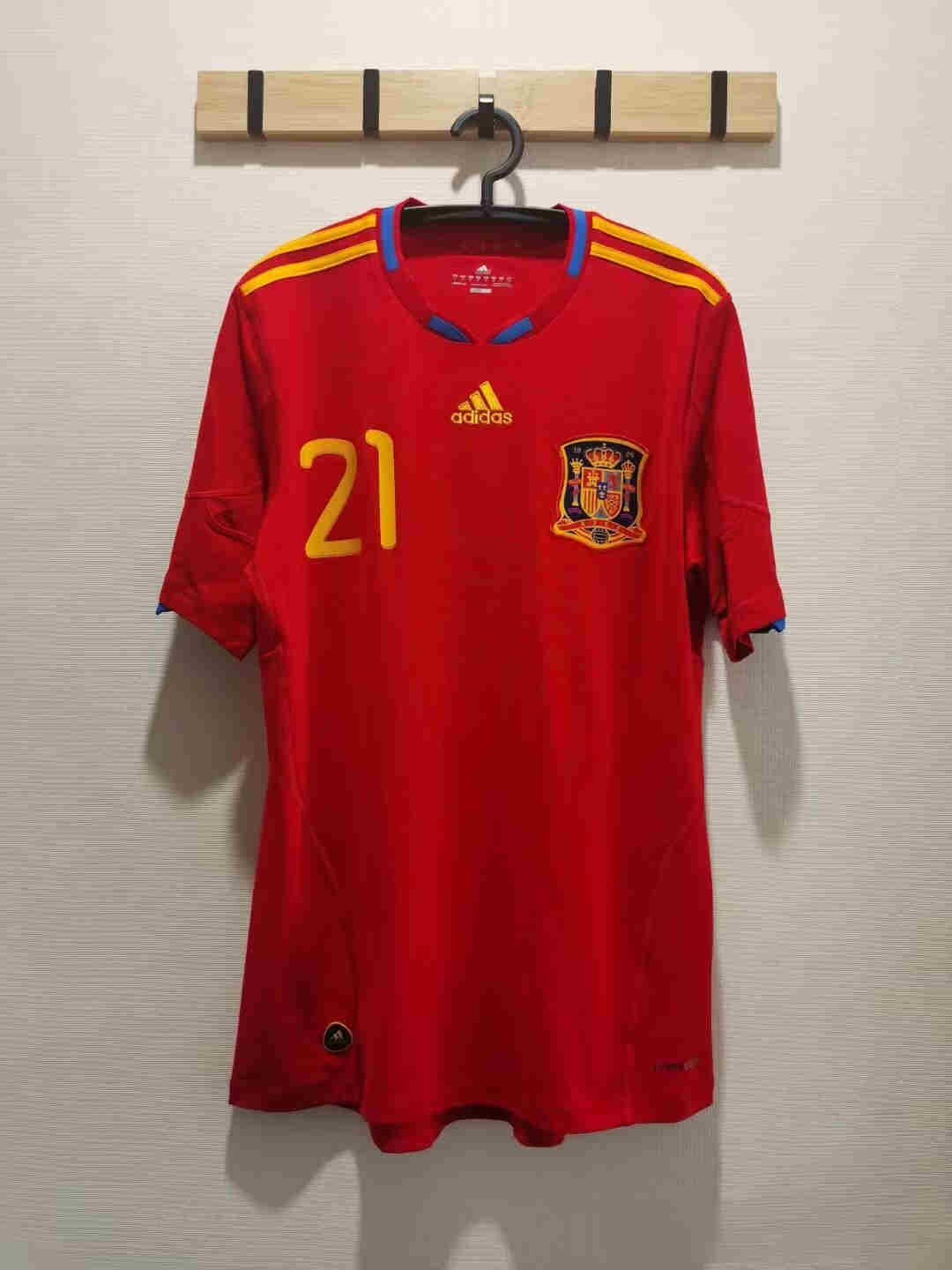 2010 Spain home Retro 