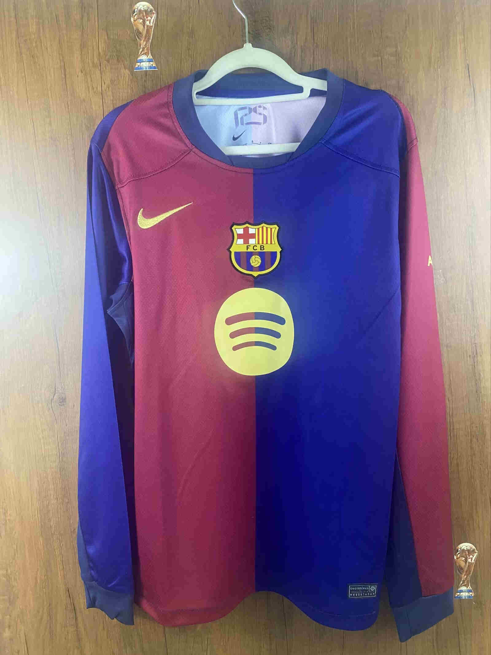 2024-2025 Barcelona home   Long sleeves