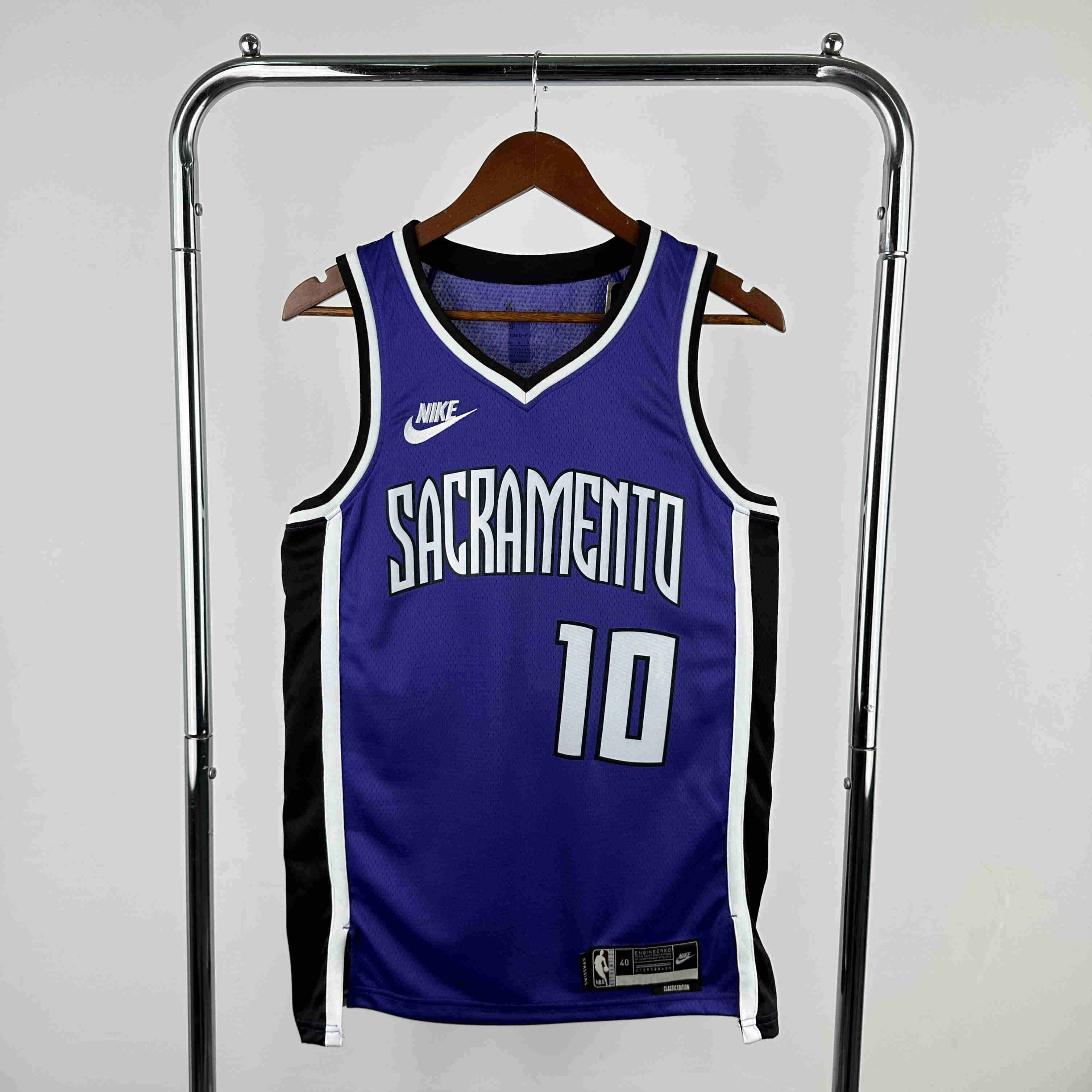 Sacramento Kings  NBA Jersey NO.10