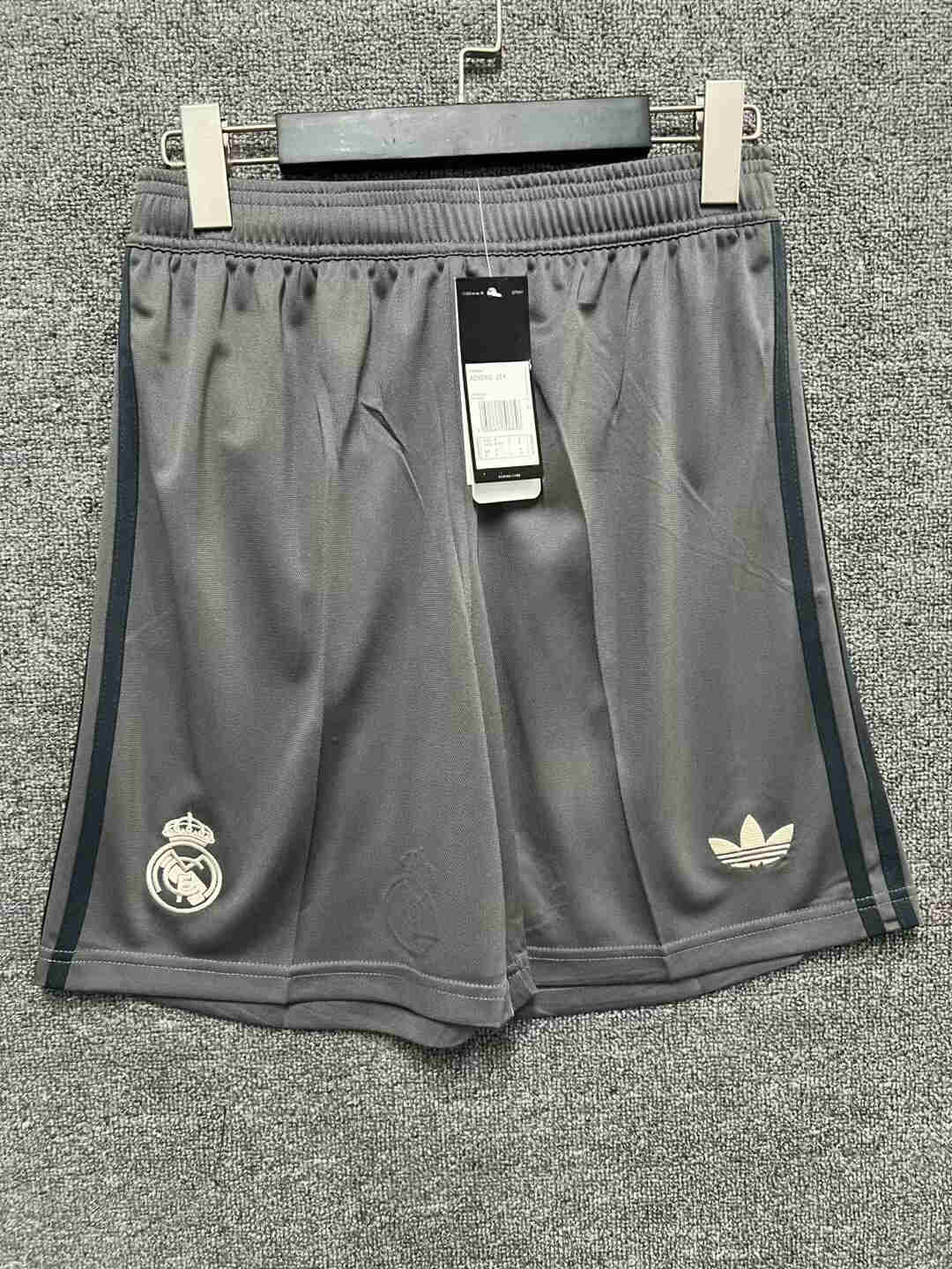 2024-2025 REAL MADRID  away 2rd shorts  adult 