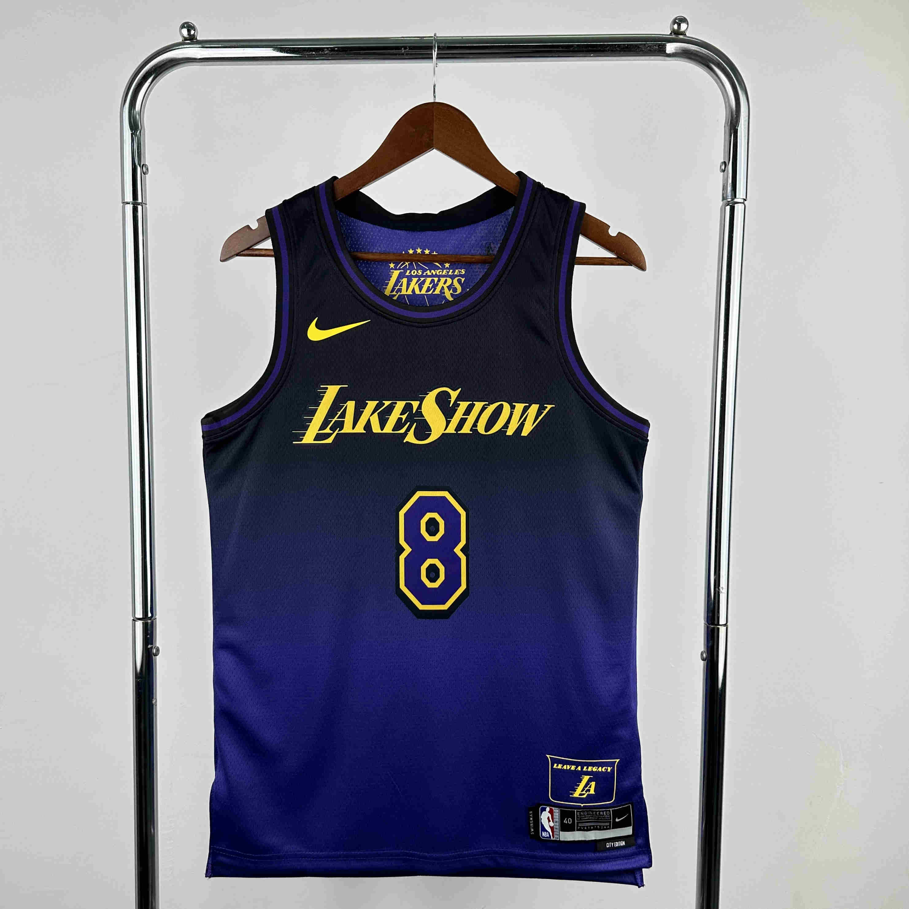  Los Angeles Lakers   NO.8