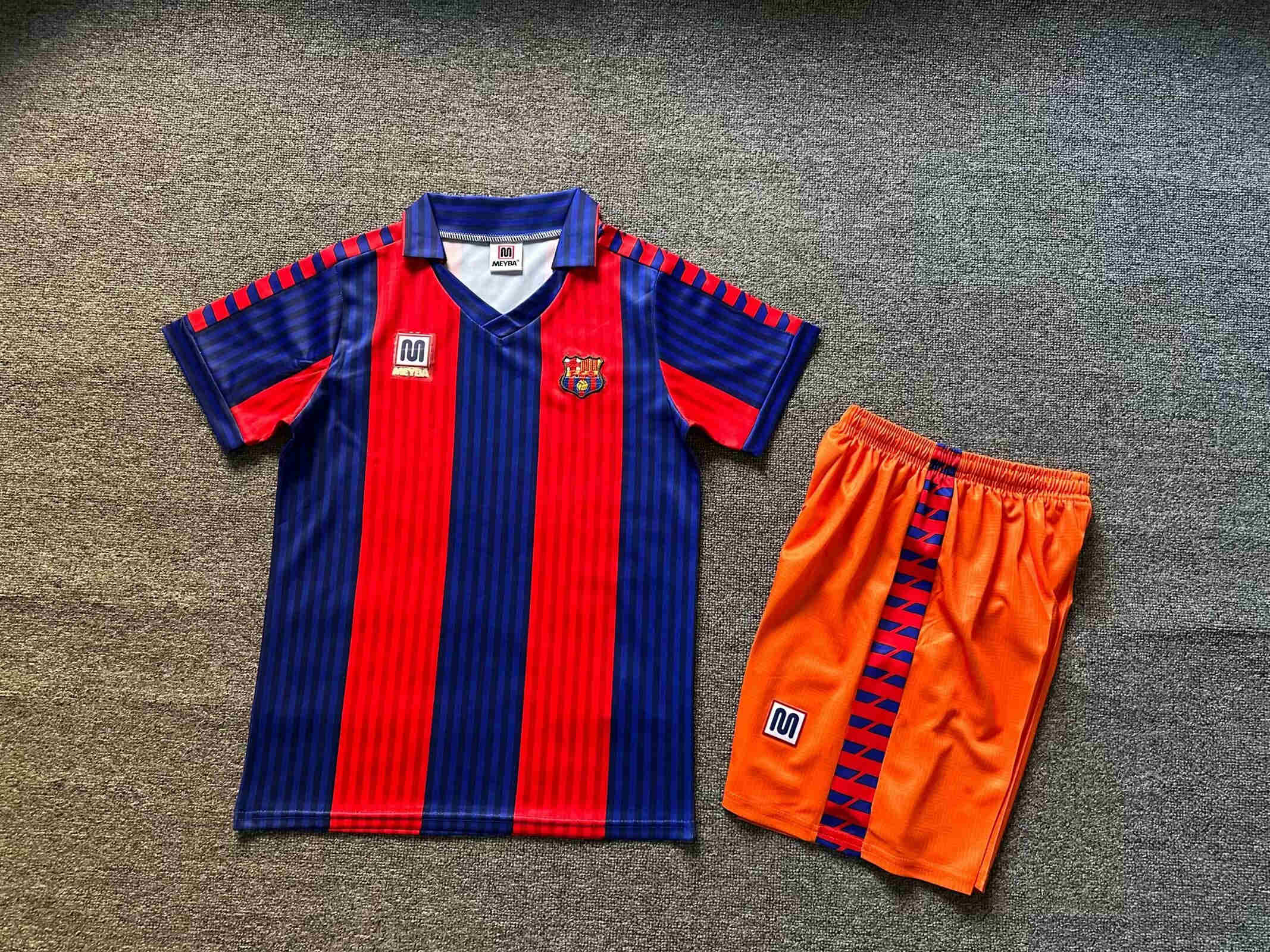 1991-1992 FC Barcelona HOME  kids kit 